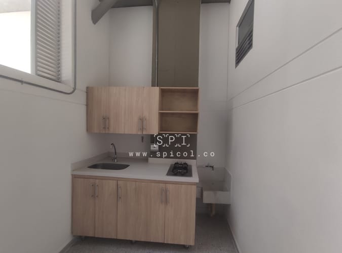 Bodega en arriendo en Belén San Bernardo, Medellín, 185 m² · foto 7 de 16