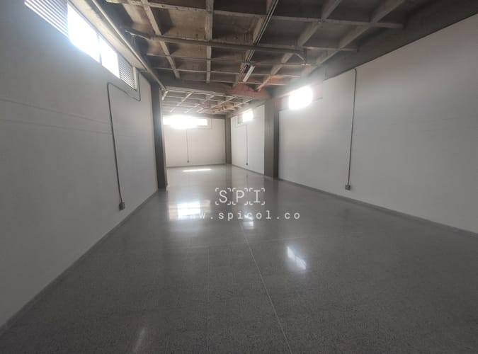 Bodega en arriendo en Belén San Bernardo, Medellín, 185 m² · foto 11 de 16