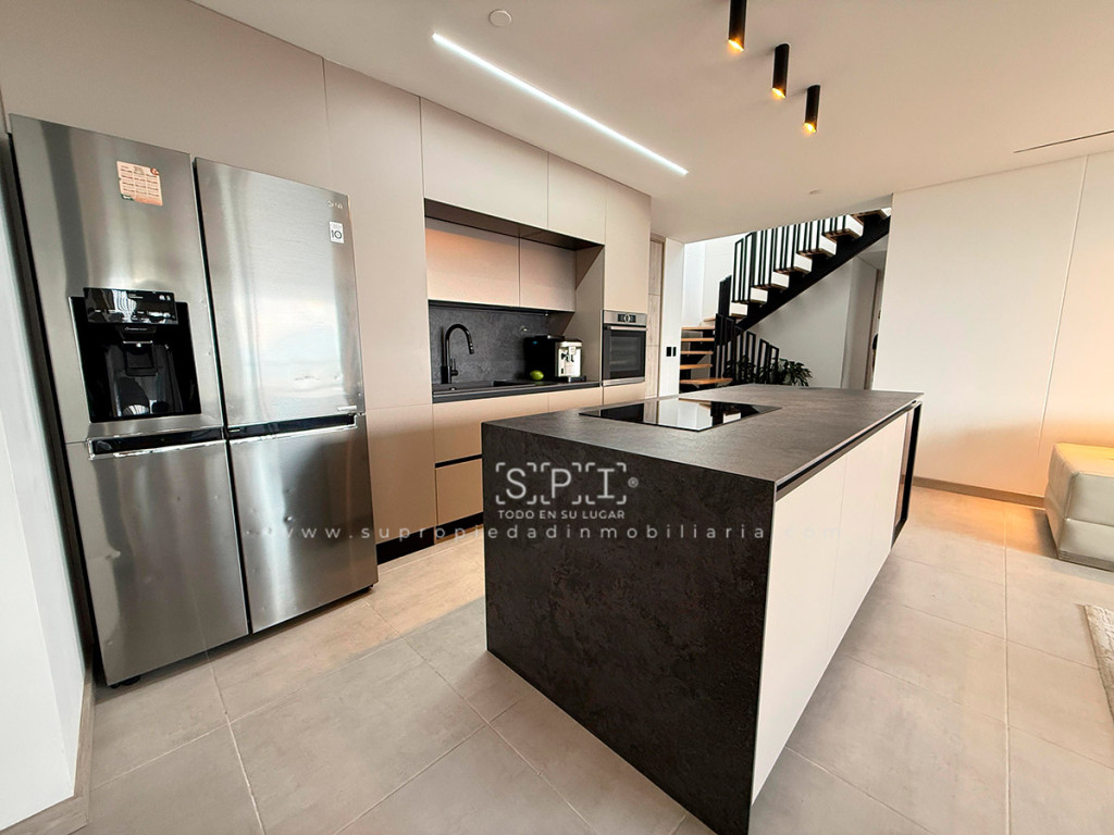 Apartamento en venta en La Inmaculada, Envigado · foto 8 de 24