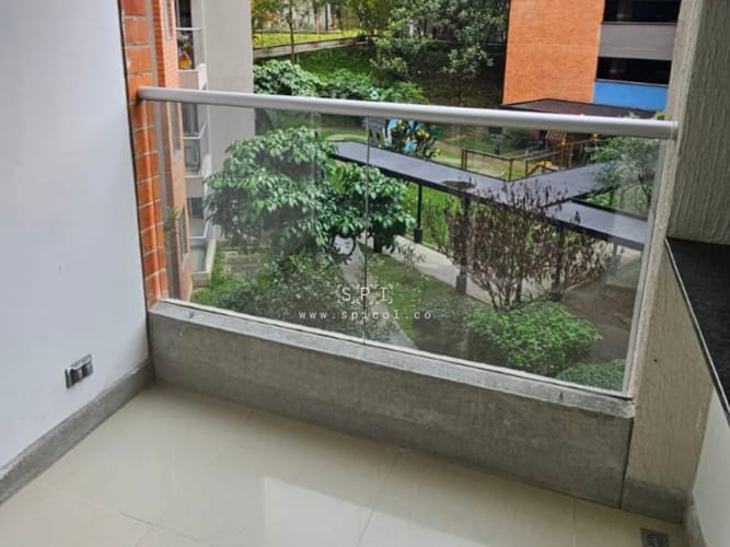 Apartamento de 3 alcobas en venta en Las Antillas, Envigado, 61 m² · foto 9 de 10