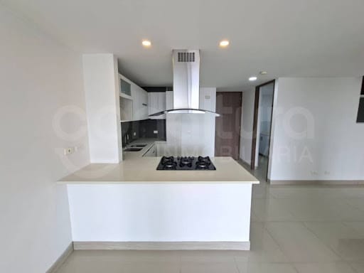 Apartamento de 2 alcobas en arriendo en Mont Juic, Envigado, 86 m² · foto 3 de 14