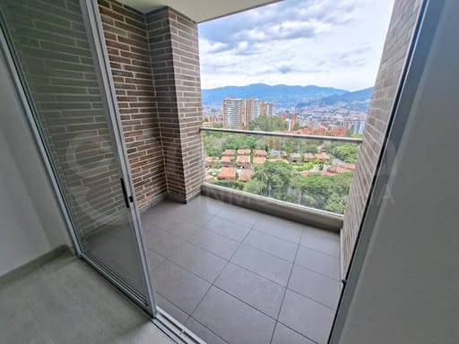 Apartamento de 2 alcobas en arriendo en Mont Juic, Envigado, 86 m² · foto 12 de 14