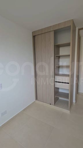 Apartamento de 3 alcobas en arriendo en La Gabriela, Bello, 54 m² · foto 11 de 15