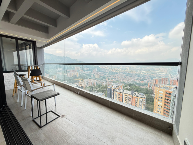 Apartamento en venta en Loma De Las Brujas, Envigado · foto 17 de 24