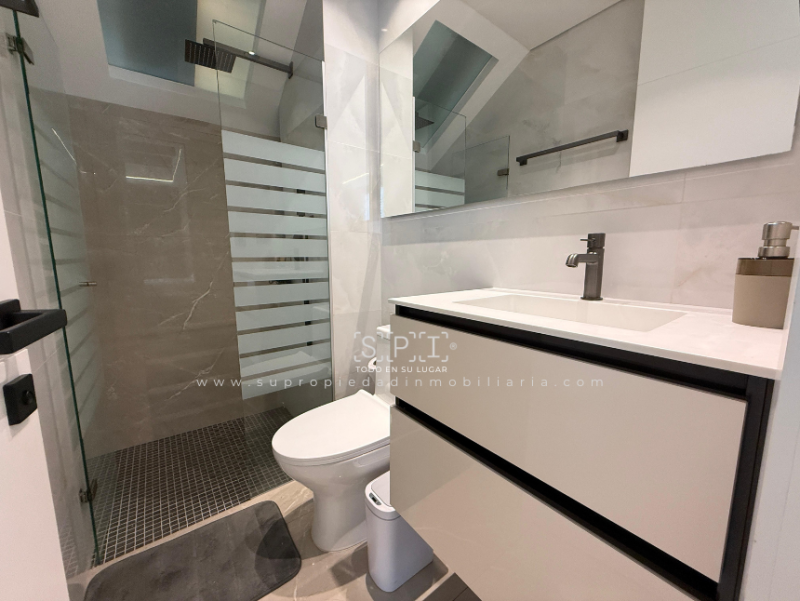 Apartamento en venta en Loma De Las Brujas, Envigado · foto 24 de 24