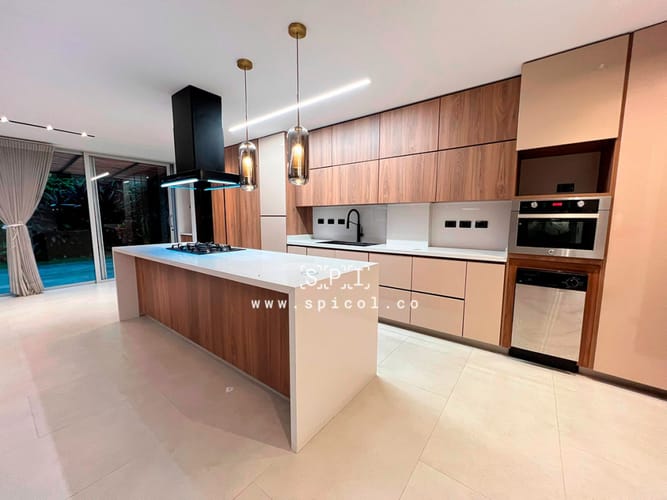 Casa de 3 alcobas en venta en El Esmeraldal, Envigado, 173 m² · foto 4 de 24