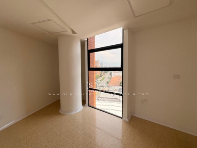Oficina en arriendo en San Diego, Medellín, 35 m² · foto 5 de 6