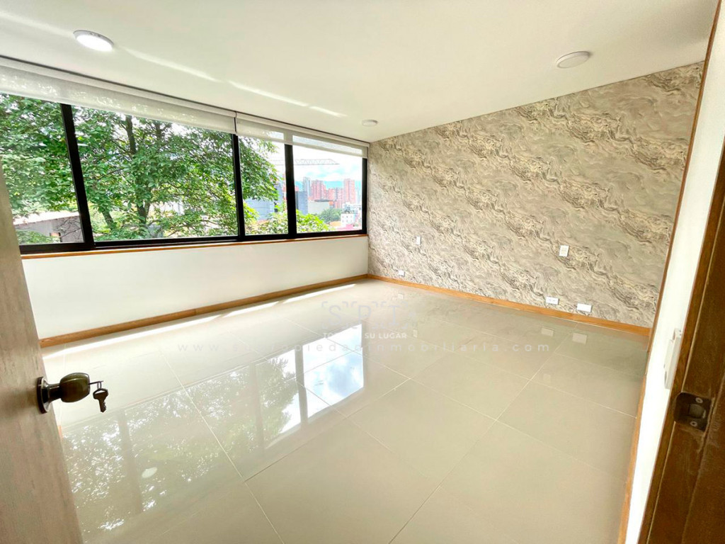 Apartamento en arriendo en La Linde, Medellín · foto 12 de 21
