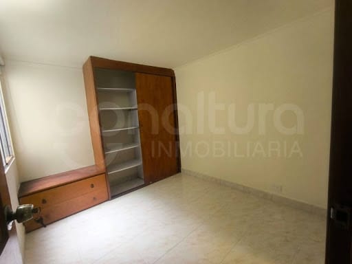 Apartamento de 3 alcobas en arriendo en Loma Del Indio, Medellín, 68 m² · foto 12 de 14