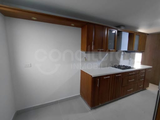 Apartamento de 3 alcobas en venta en La Florida, Medellín, 140 m² · foto 5 de 23