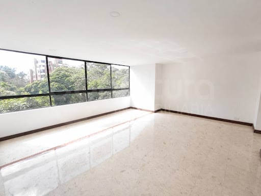 Apartamento de 3 alcobas en venta en La Florida, Medellín, 140 m² · foto 6 de 23