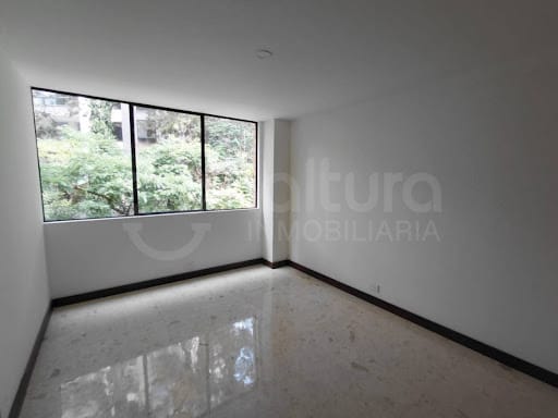 Apartamento de 3 alcobas en venta en La Florida, Medellín, 140 m² · foto 10 de 23