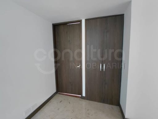 Apartamento de 3 alcobas en venta en La Florida, Medellín, 140 m² · foto 14 de 23