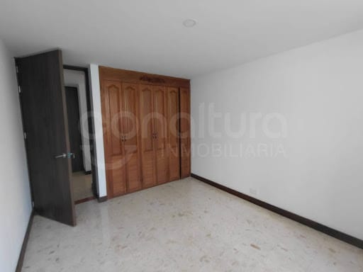 Apartamento de 3 alcobas en venta en La Florida, Medellín, 140 m² · foto 16 de 23