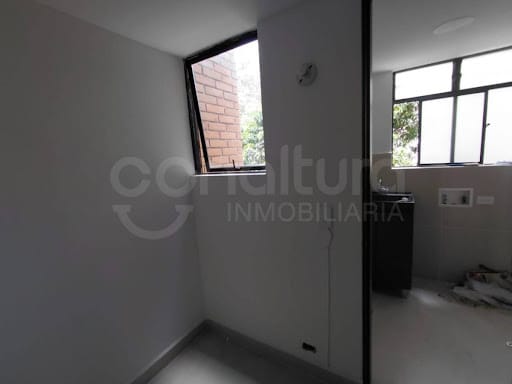 Apartamento de 3 alcobas en venta en La Florida, Medellín, 140 m² · foto 17 de 23