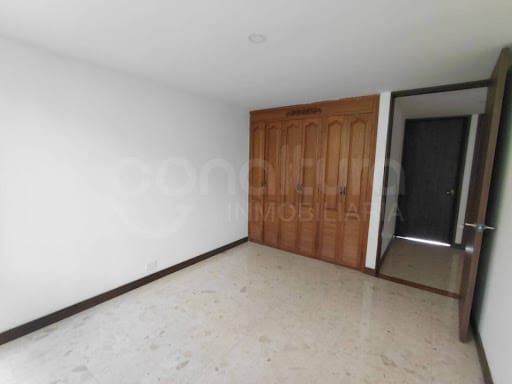 Apartamento de 3 alcobas en venta en La Florida, Medellín, 140 m² · foto 18 de 23