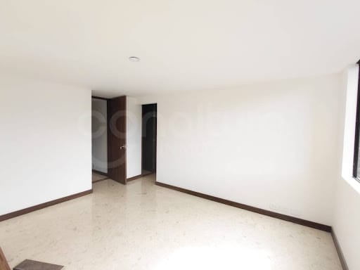 Apartamento de 3 alcobas en venta en La Florida, Medellín, 140 m² · foto 20 de 23