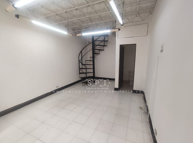 Local en arriendo en La Esmeralda, Itagüí, 40 m² · foto 4 de 12