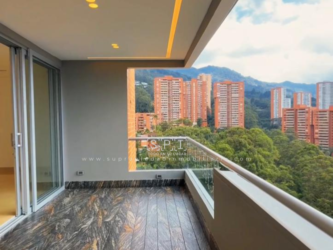 Apartamento de 3 alcobas en venta en La Calera, Medellín, 235 m² · foto 3 de 12