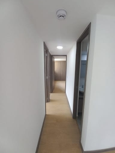 Apartamento de 3 alcobas en arriendo en Calasanz, Medellín, 61 m² · foto 6 de 11