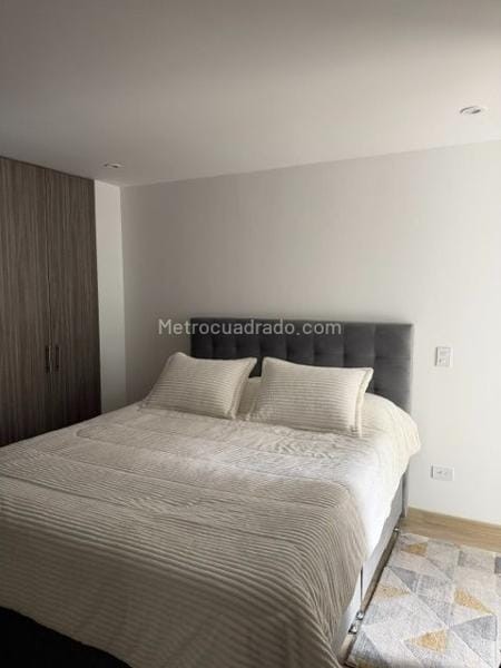 Apartamento en venta en Britalia, Bogotá · foto 9 de 12