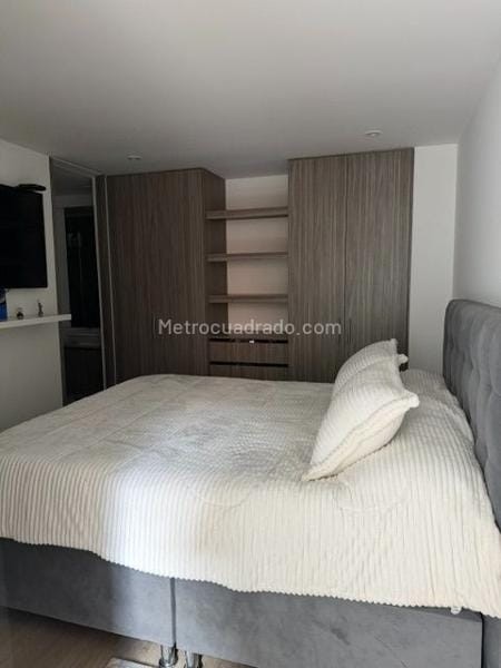 Apartamento en venta en Britalia, Bogotá · foto 10 de 12