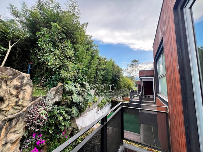 Casa de 4 alcobas en venta en Zuñiga, Envigado, 390 m² · foto 10 de 24