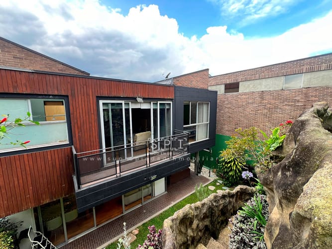 Casa de 4 alcobas en venta en Zuñiga, Envigado, 390 m² · foto 13 de 24