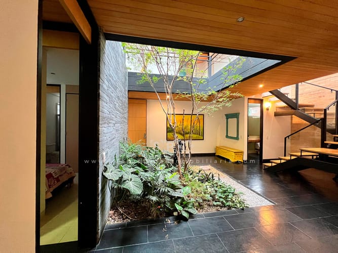 Casa de 4 alcobas en venta en Zuñiga, Envigado, 390 m² · foto 15 de 24