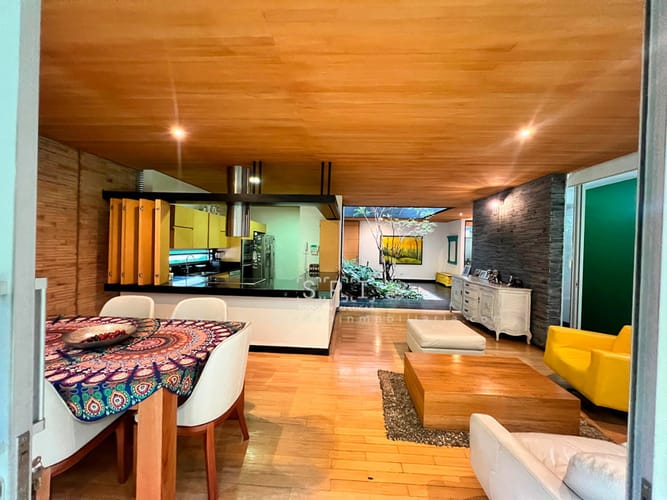 Casa de 4 alcobas en venta en Zuñiga, Envigado, 390 m² · foto 16 de 24
