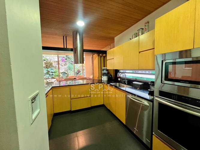 Casa de 4 alcobas en venta en Zuñiga, Envigado, 390 m² · foto 18 de 24
