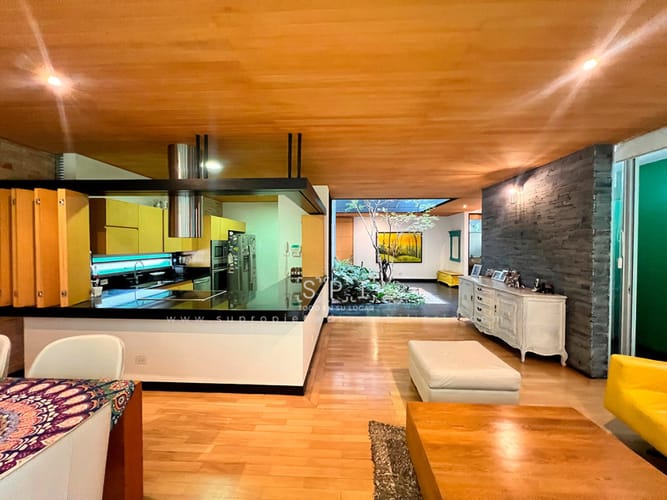Casa de 4 alcobas en venta en Zuñiga, Envigado, 390 m² · foto 21 de 24