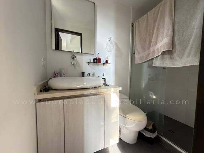 Apartamento en venta en Las Lomas No.1, Medellín · foto 18 de 22