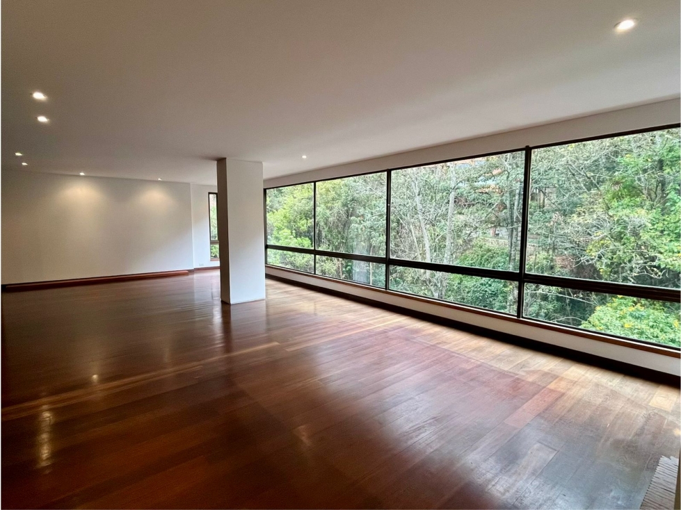 Apartamento en venta en Los Rosales, Bogotá · foto 3 de 19