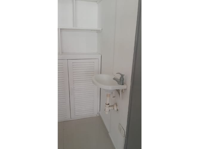 Consultorio en arriendo en Bocagrande, Cartagena, 15 m² · foto 2 de 6