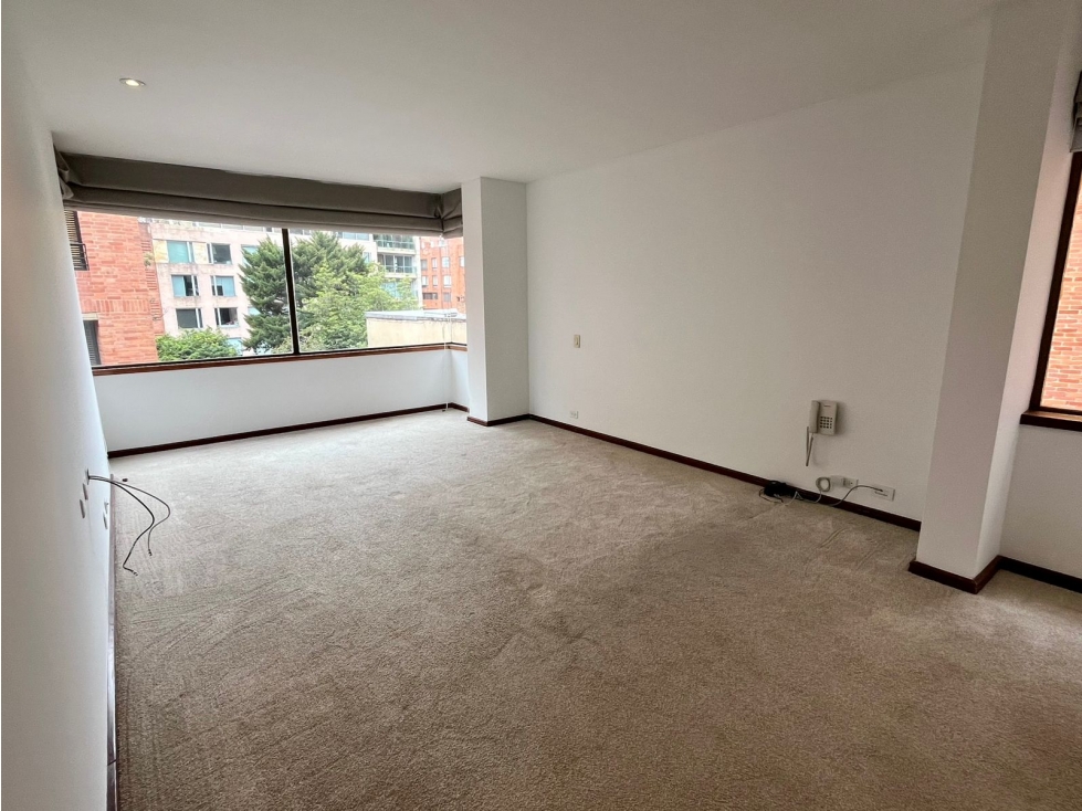 Apartamento en venta en Los Rosales, Bogotá · foto 16 de 19