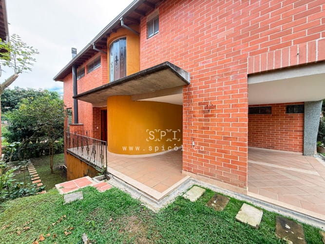 Casa de 3 alcobas en venta en Loma Del Chocho, Envigado, 283 m² · foto 24 de 24