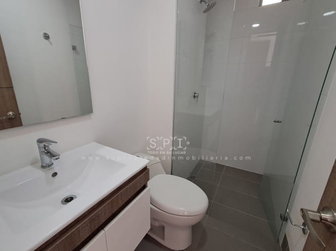 Apartamento de 3 alcobas en venta en Loma De Las Brujas, Envigado, 205 m² · foto 8 de 24