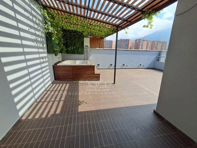 Apartamento de 3 alcobas en venta en Loma De Las Brujas, Envigado, 205 m² · foto 24 de 24