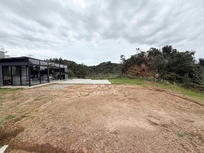 Lote en venta en Loma Del Escobero, Envigado · foto 8 de 12