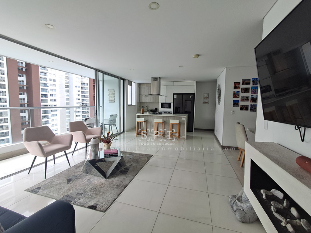 Apartamento en venta en Suramérica, La Estrella · foto 3 de 24