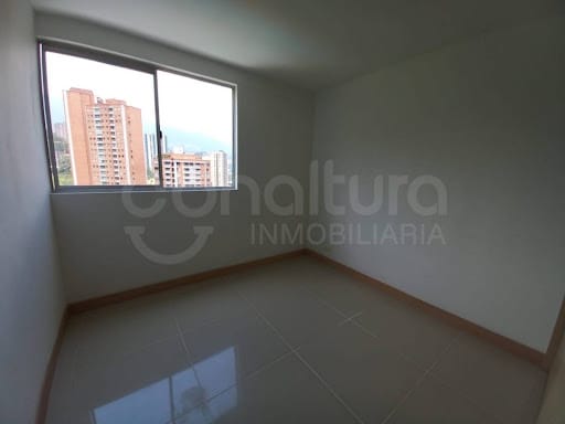 Apartamento de 3 alcobas en arriendo en Cañaveralejo, Sabaneta, 86 m² · foto 9 de 18