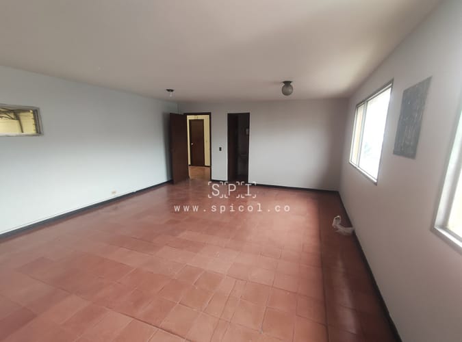 Bodega en arriendo en San Jose, Itagüí, 1845 m² · foto 12 de 18