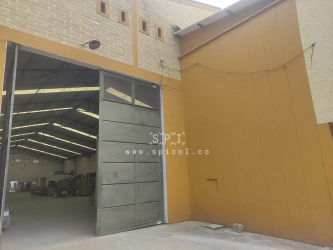 Bodega en arriendo en San Jose, Itagüí, 1845 m² · foto 18 de 18