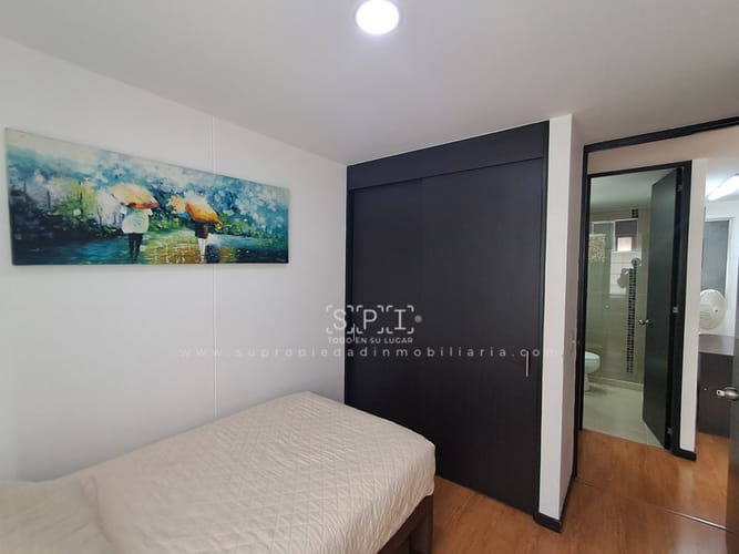 Apartamento de 2 alcobas en arriendo en El Poblado, Medellín, 80 m² · foto 12 de 18