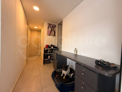 Apartamento en venta en Los Colores, Medellín · foto 3 de 12