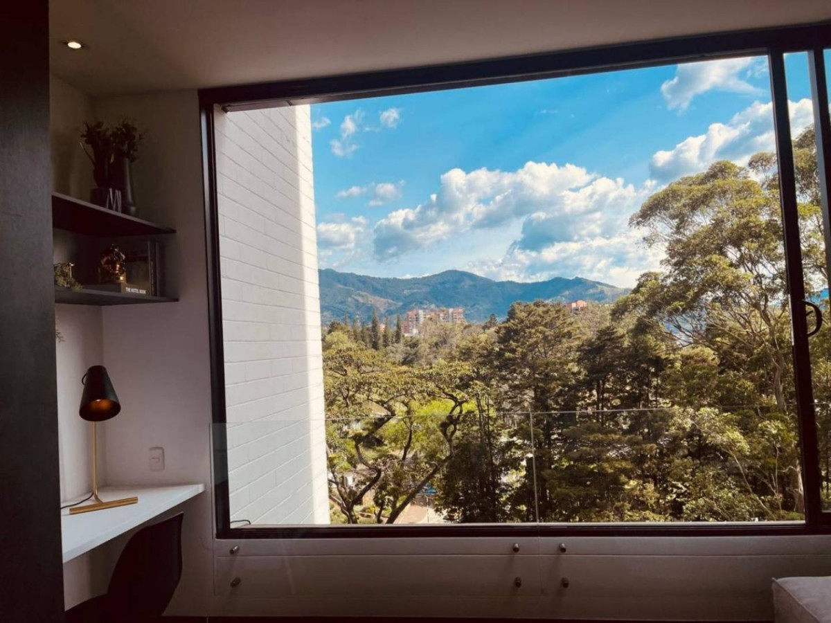 Apartamento en arriendo en San Lucas, Medellín · foto 4 de 10