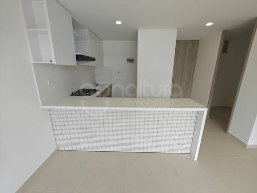 Apartamento de 3 alcobas en venta en Villa Paula, Itagüí, 67 m² · foto 3 de 20