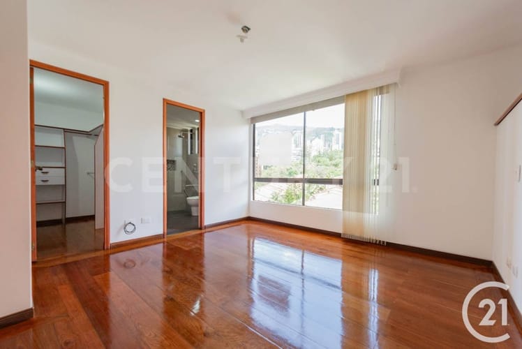 Apartamento de 3 alcobas en arriendo en El Diamante No. 2, Medellín, 146 m² · foto 12 de 22