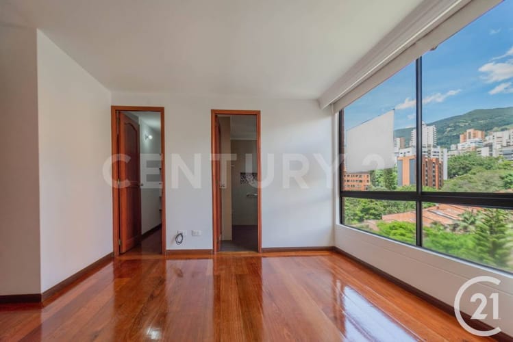 Apartamento de 3 alcobas en arriendo en El Diamante No. 2, Medellín, 146 m² · foto 13 de 22